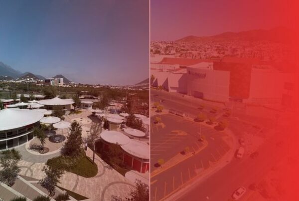 Centros comerciales Espacio Las Américas en Morelia y Esfera Monterrey, donde ViaDirect implementa mapas interactivos móviles para mejorar la orientación del visitante.